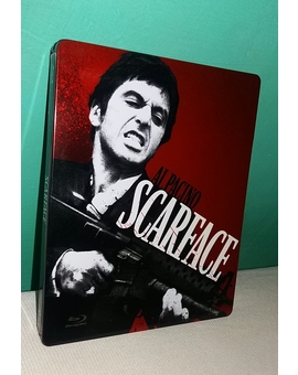 Uno de lo mejores steelbooks que tengo!