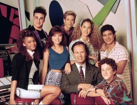 25 aniversario de "salvados por la campana" una de las series míticas de los 90.