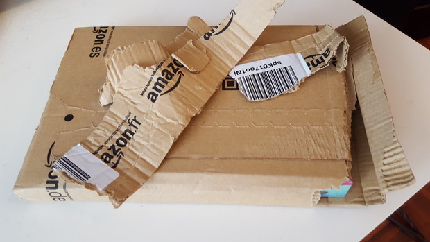 Gracias Amazon por mandar las cosas por Correos