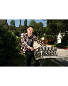 Foto del día: Elliott sube a la bici 30 años después de 'E.T. El Extraterrestre'