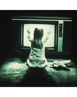 Critica de Poltergeist