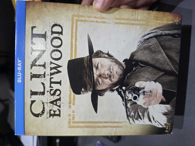 Buen pack del tito Eastwood