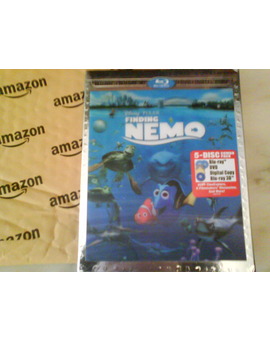 mi primera compra en amazon.com ( buscando a nemo )