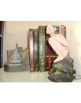 My HOBBiT & LOTR Corner :)