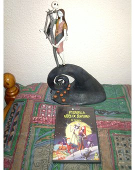 DVD + Figura: Spiral Hill Jack Squelleton y Sally (Pesadilla Antes de Navidad - Tim Burton)