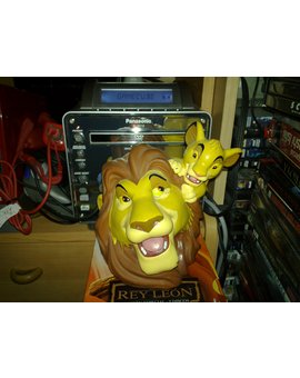Busto de Mufasa y Simba. Vista mas de cerca (El Rey León) (A petición de varios usari@s, a lo largo del tiempo)