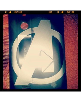 movil vengador