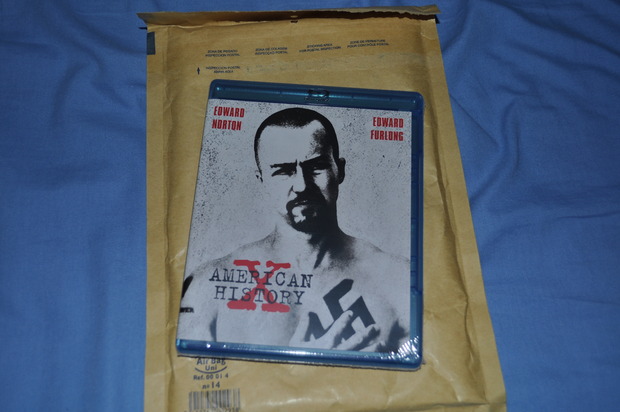 Después de trece días me llega el pedido del Club Warner.