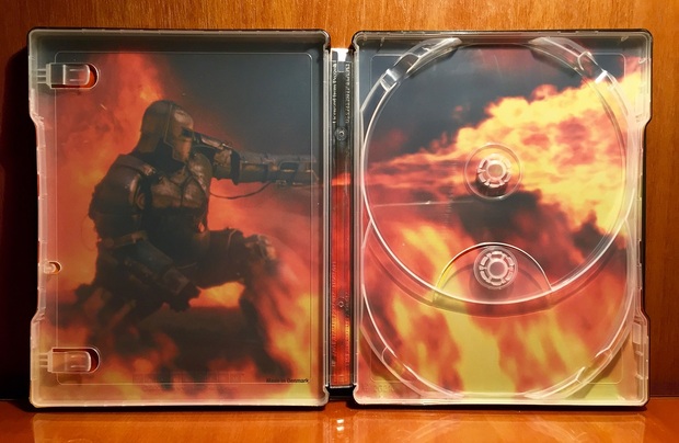 Iron Man (Kimchidvd Lenticular Steelbook) 4/5