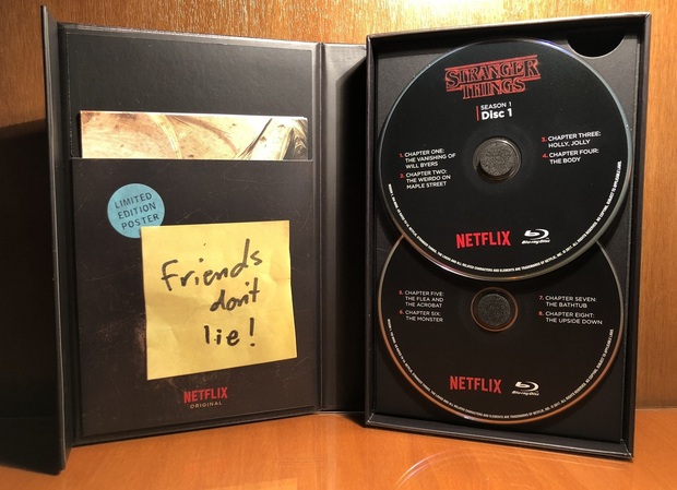 Stranger Things (Target Collector's Edition) 4/5