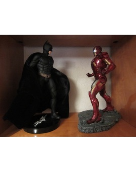 Figura Batman The Dark Knight & Ironman