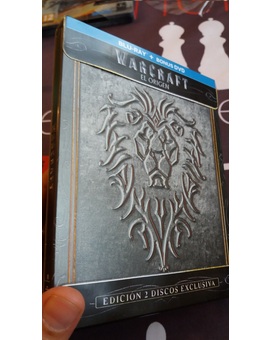 Warcraf Steelbook de GAME, detalle del relieve