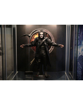 Nueva figura: El Cuervo, Hot Toys (1/5)