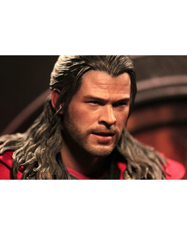 Nuevas figuras: Thor & Loki (5/5)