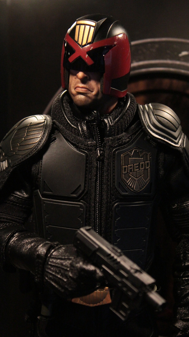 Nueva figura: Dredd (2/4)