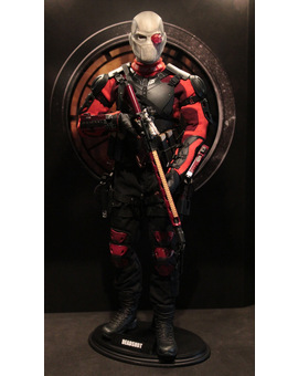 Nueva figura. Deadshot: Suicide Squad 1/3