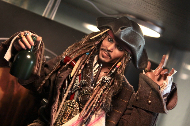 Nueva figura. Hot Toys: Jack Sparrow (2/3)