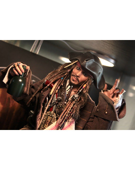Nueva figura. Hot Toys: Jack Sparrow (2/3)