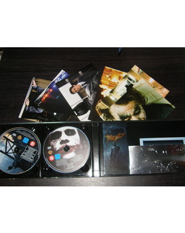 El Caballero Oscuro, edición coleccionista (DVD) (interior)