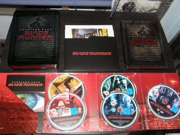 Blade Runner, edición coleccionista, estuche metálico (DVD) (interior)