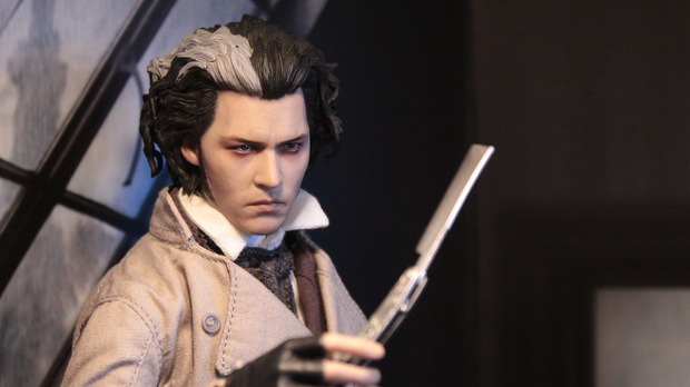 Figura Sweeney Todd: Hot toys (2/2)