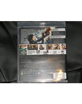 Resident Evil: Venganza 3D  2/4