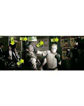 BATMAN en WATCHMEN (títulos de crédito)