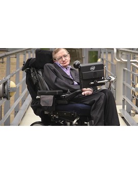 A STEPHEN HAWKING le gustaría hacer de villano en JAMES BOND. Pues a mi me parece genial la idea.