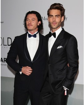 Mira qué bien, BARDO tiene novio español, Jon Kortajarena
