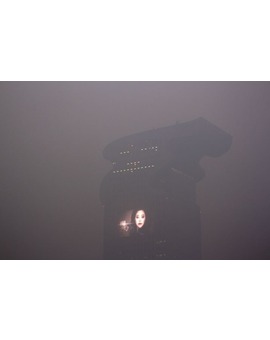 Mirad que foto de PEKÍN, niebla y contaminacón. ¿A qué os recuerda?