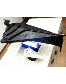 Magnífica maqueta de un SÚPER DESTRUCTOR ESTELAR CLASE ECLIPSE hecho por FABIO DELFINO