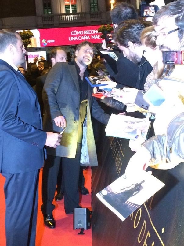RUSSELL CROWE ahora mismo en Callao (Madrid)