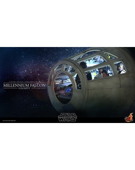 La cabina del HALCÓN MILENARIO de HOT TOYS 1