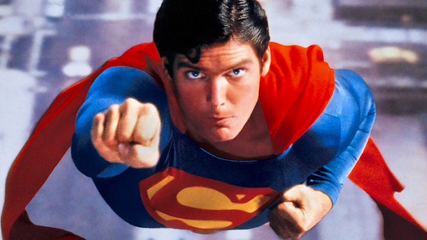 Contemos los muertos en las películas de Superman.