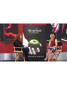 A Stephenie Meyer se le ha ocurrido la genialidad de contar la misma historia cambiando el género de los protagonistas. Espero que no hagan película.