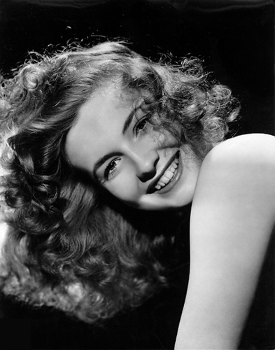 Joan Leslie ha fallecido. R.I.P.