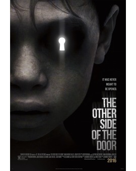 'The Other Side of the Door' tráiler.