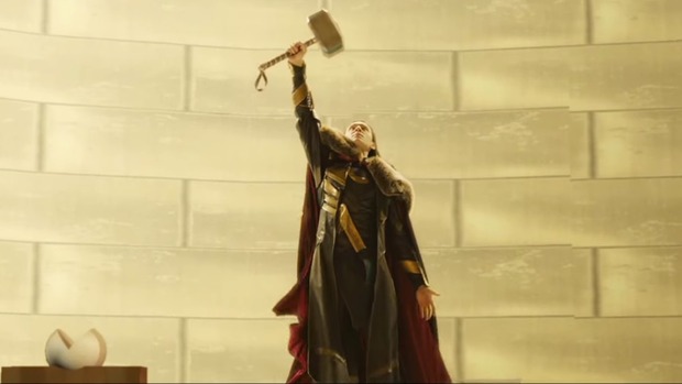 "La coronación de Loki" escena eliminada.