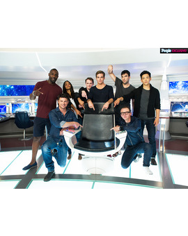 'Star Trek. Beyond' Los protagonistas nos enseñan y cuentan cosas.