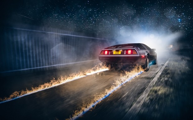 Detenido por conducir un DeLorean a más de 140km/h. "No intentaba viajar en el tiempo" Ha dicho. ;D