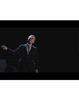 Christoph Waltz dramatiza la canción de Barrio Sésamo.