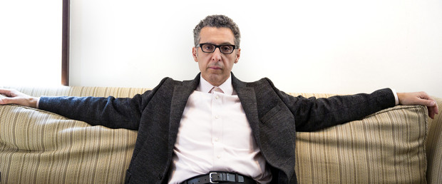 John Turturro será Guillermo de Baskerville en la nueva adaptación de 'El Nombre de la Rosa' como mini serie.