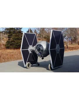 ¿Quieres un TIE Fighter? Pues te construyes uno y listo, a perseguir rebeldes.
