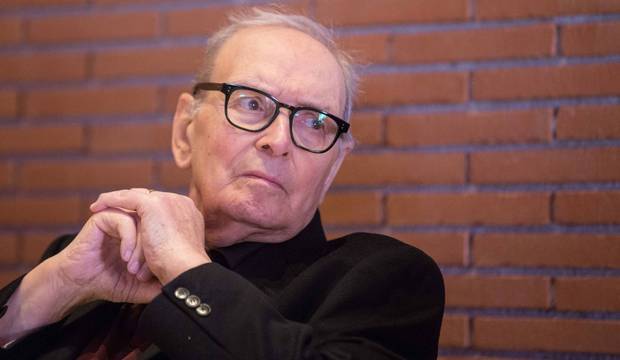 Ennio Morricone cuelga la batuta.