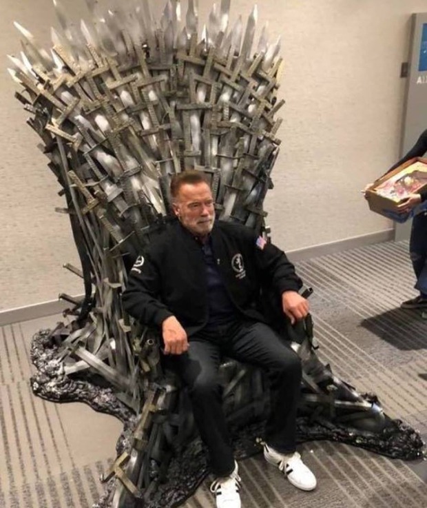 ¡Spoiler de Juego de Tronos! ¡¡El Trono de Hierro será para el Rey Conan!! ;D
