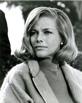 Honor Blackman ha fallecido. R.I.P.