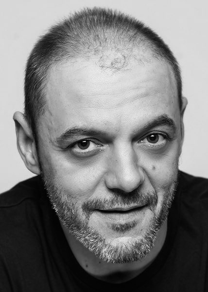 Óscar Sánchez Zafra ha fallecido. R.I.P.