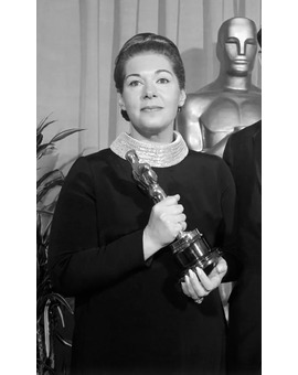 Marilyn Bergman ha fallecido. R.I.P.