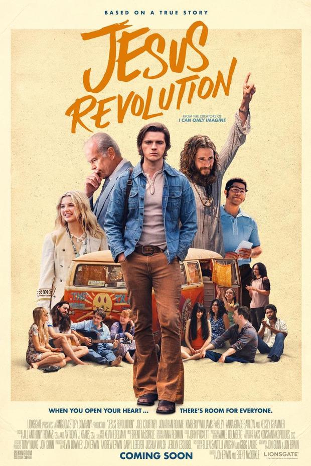'Jesus Revolution' de Jon Erwin y Brent McCorkle. Trailer.