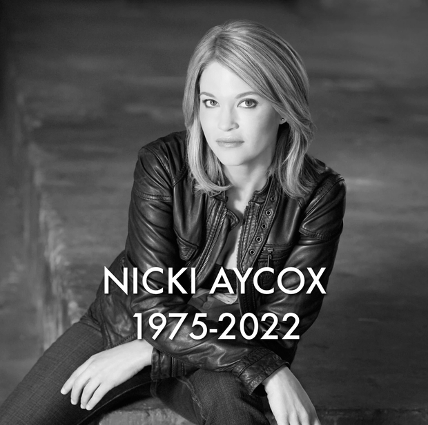 Nicki Aycox ha fallecido. R.I.P.